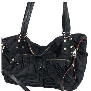 Shoulder handbag